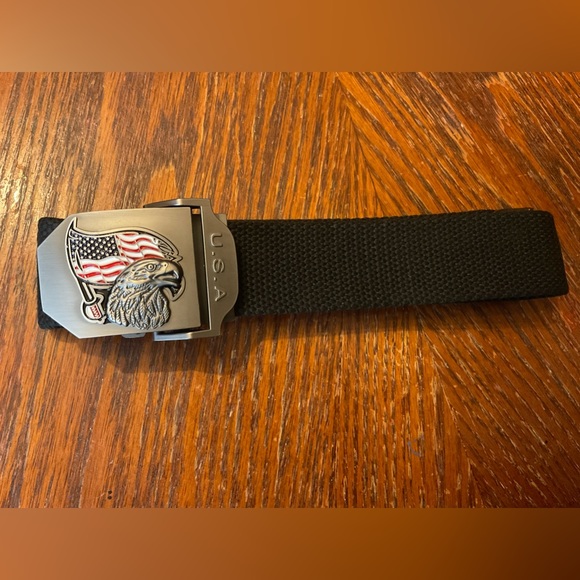 🇺🇸Men’s Silver Eagle & Red White & Blue Flag U.S.A. Buckle Nylon Belt! - Picture 7 of 13